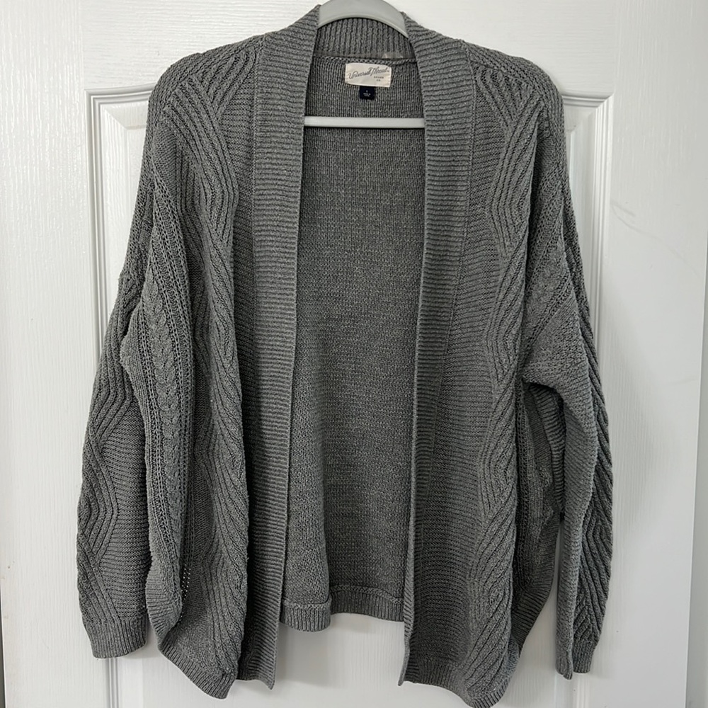 Grey sweater